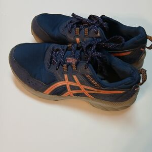 Asics Sz 6 Navy and Orange Athletic Shoes